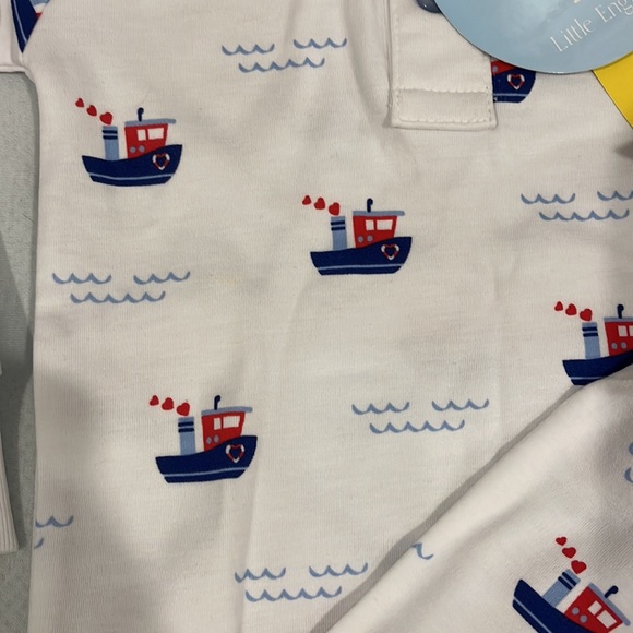 Little English Tug Boat 18Mo NWT - Picture 3 of 3